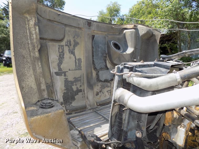 image for item DE7748 1993 Ford Aeromax LTL9000 semi truck