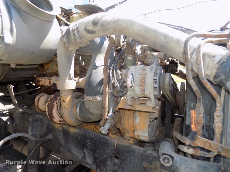 image for item DE7748 1993 Ford Aeromax LTL9000 semi truck