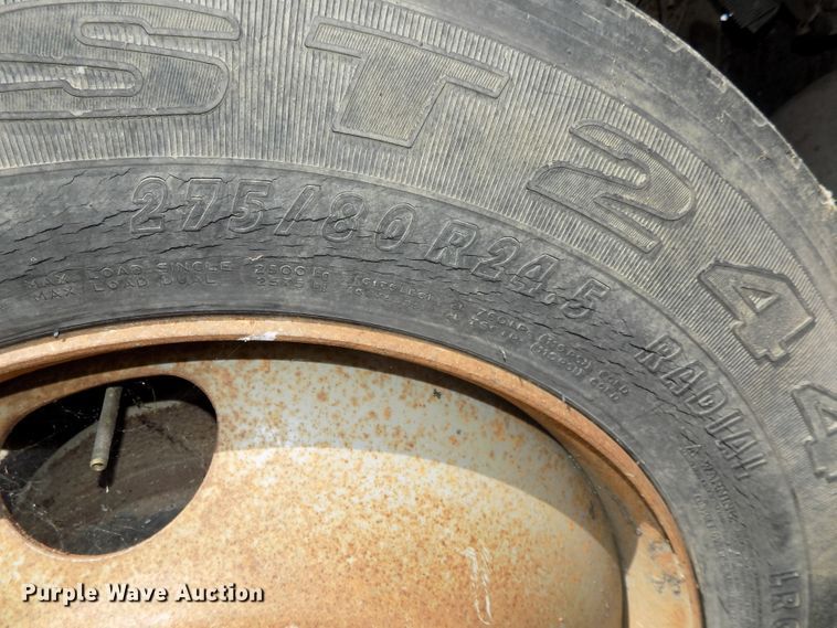 image for item DE7748 1993 Ford Aeromax LTL9000 semi truck