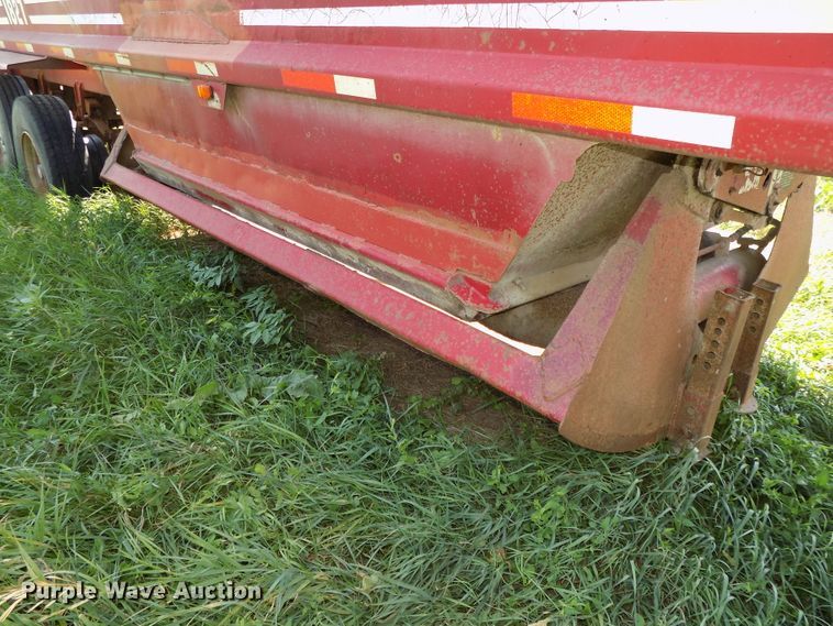 image for item DE7749 1981 Load King 1827 bottom dump trailer
