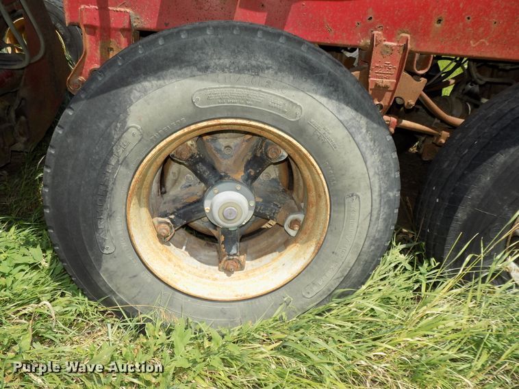 image for item DE7749 1981 Load King 1827 bottom dump trailer