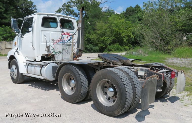 image for item DE8218 2004 Sterling A-Line semi truck