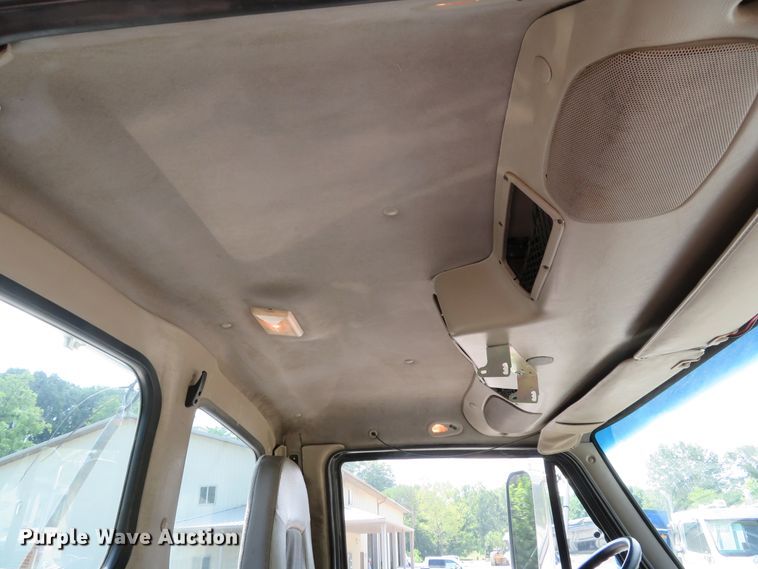 image for item DE8218 2004 Sterling A-Line semi truck