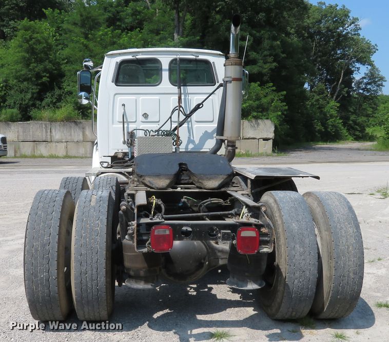 image for item DE8220 2004 Sterling A-Line semi truck
