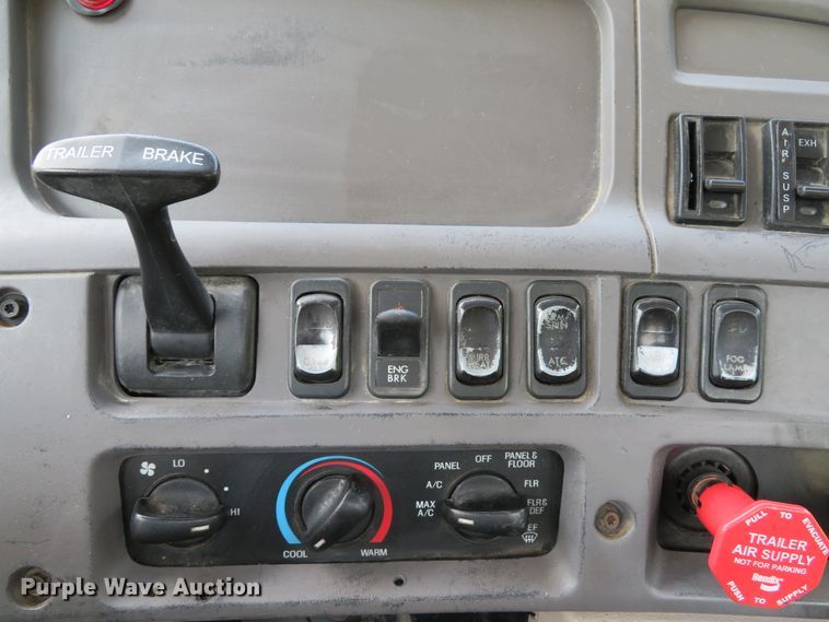 image for item DE8220 2004 Sterling A-Line semi truck