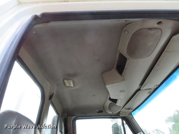 image for item DE8220 2004 Sterling A-Line semi truck