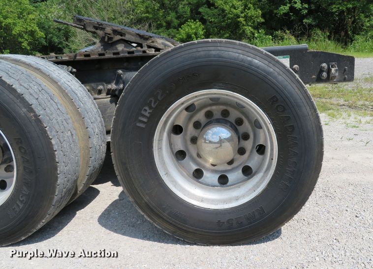 image for item DE8220 2004 Sterling A-Line semi truck