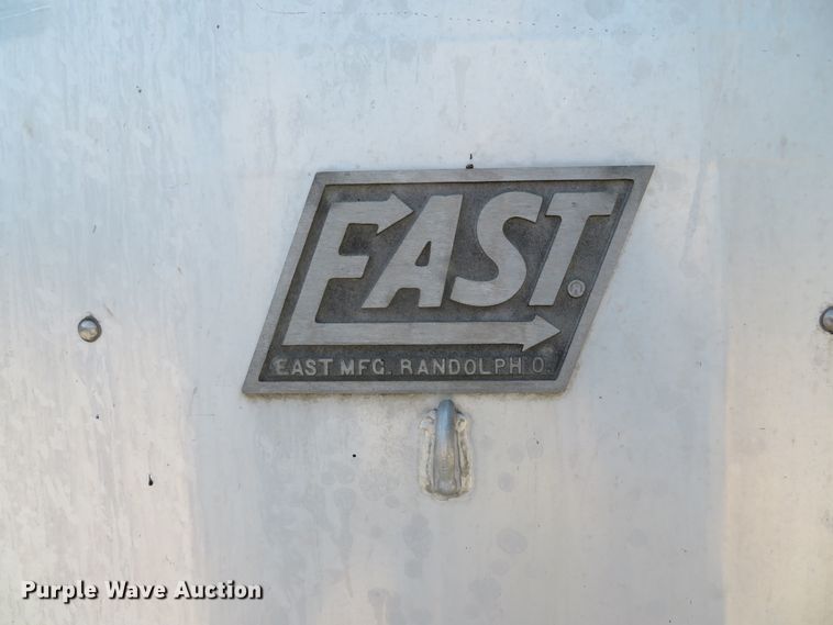 image for item DE8221 1997 East end dump trailer