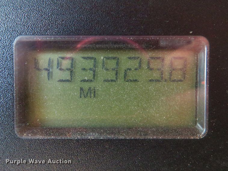 image for item DE8222 2006 Freightliner Columbia semi truck