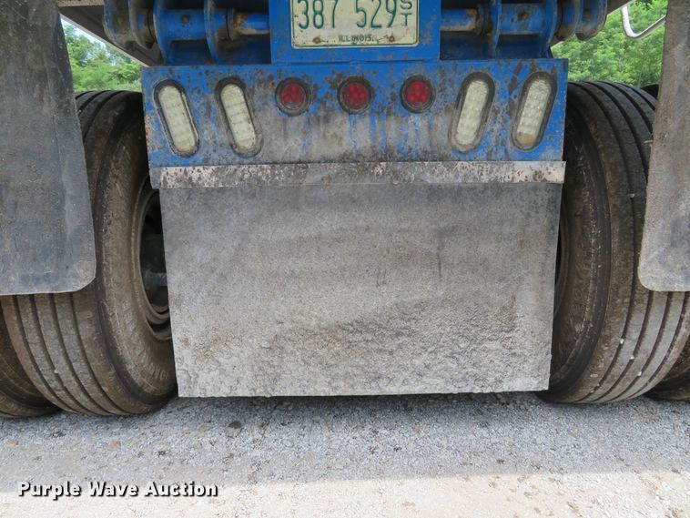 image for item DE8223 2010 Coras Predator end dump trailer