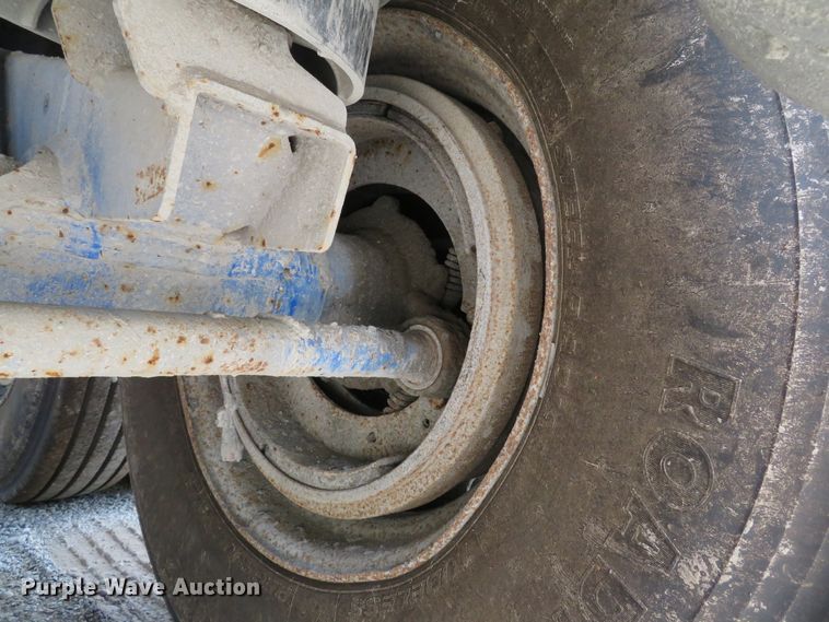 image for item DE8223 2010 Coras Predator end dump trailer