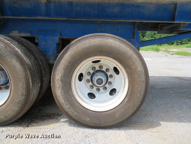 image for item DE8223 2010 Coras Predator end dump trailer