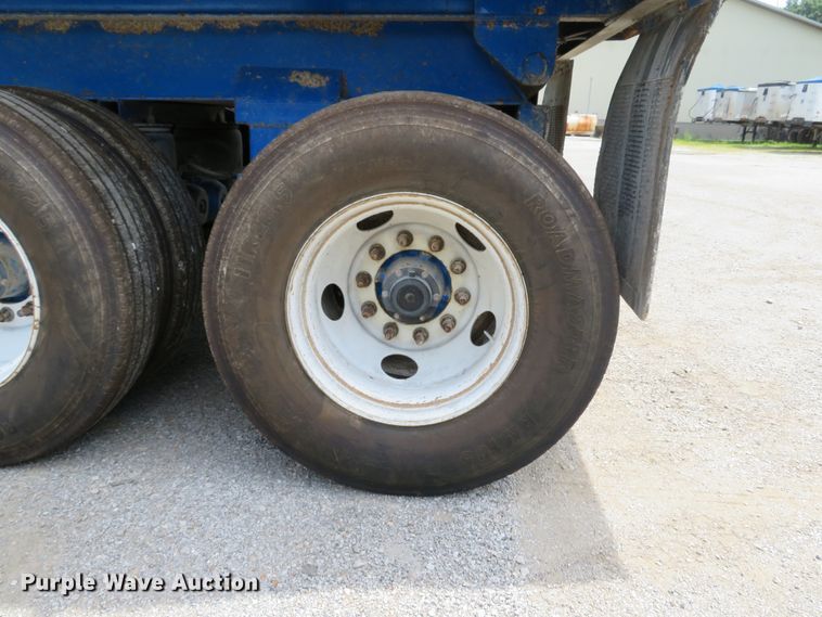 image for item DE8223 2010 Coras Predator end dump trailer