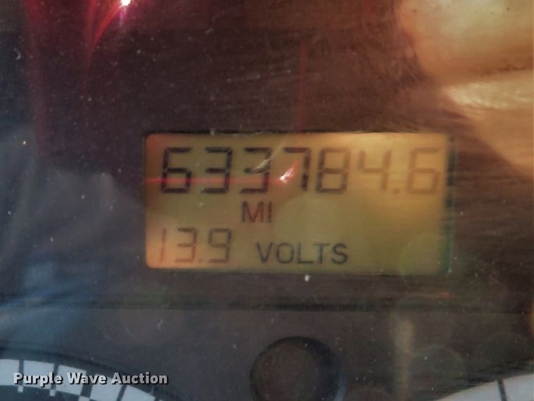 image for item DE8224 2004 Sterling A-Line semi truck