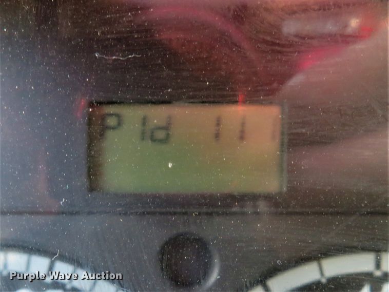 image for item DE8224 2004 Sterling A-Line semi truck