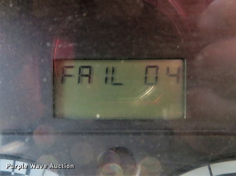 image for item DE8224 2004 Sterling A-Line semi truck