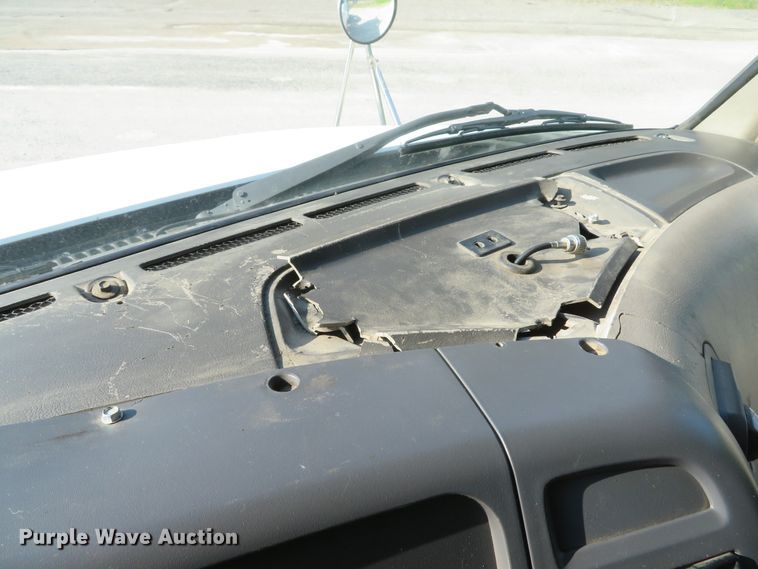 image for item DE8224 2004 Sterling A-Line semi truck