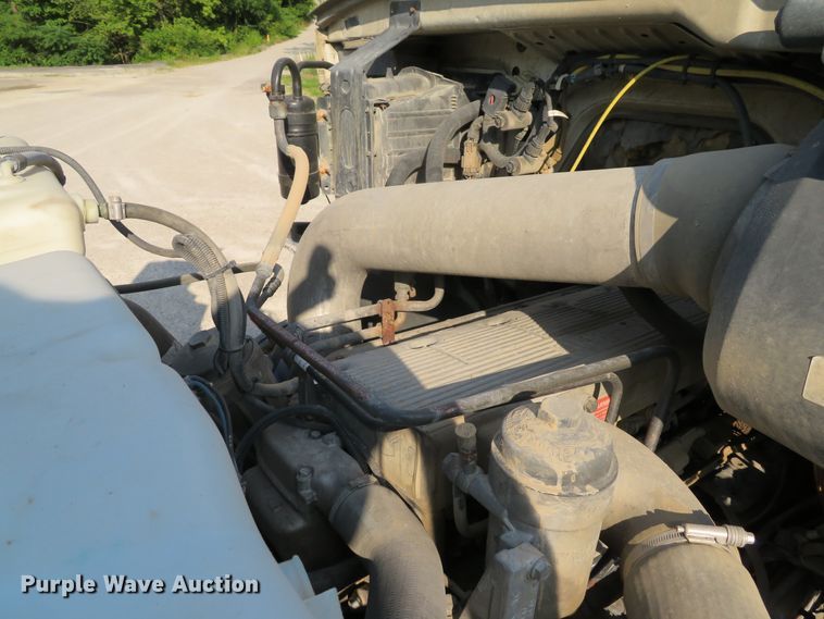 image for item DE8224 2004 Sterling A-Line semi truck