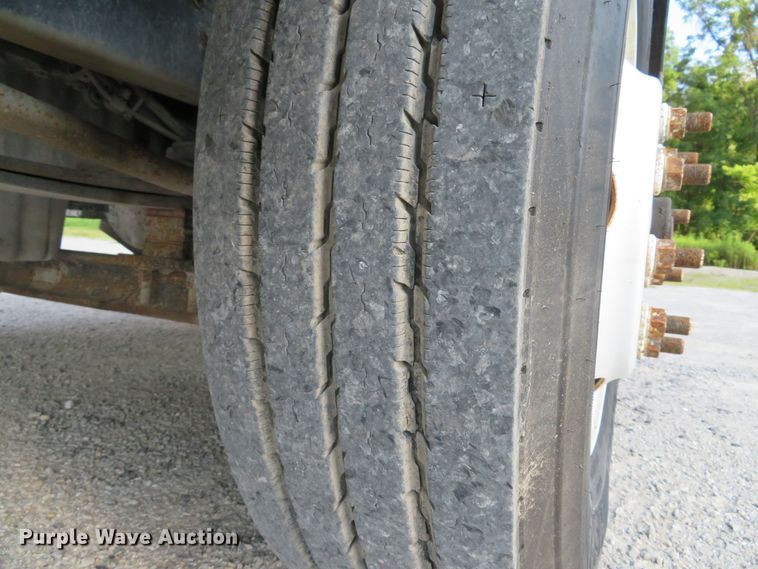 image for item DE8224 2004 Sterling A-Line semi truck