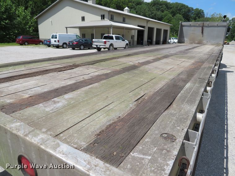 image for item DE8229 1979 Ravens 54228 flatbed trailer