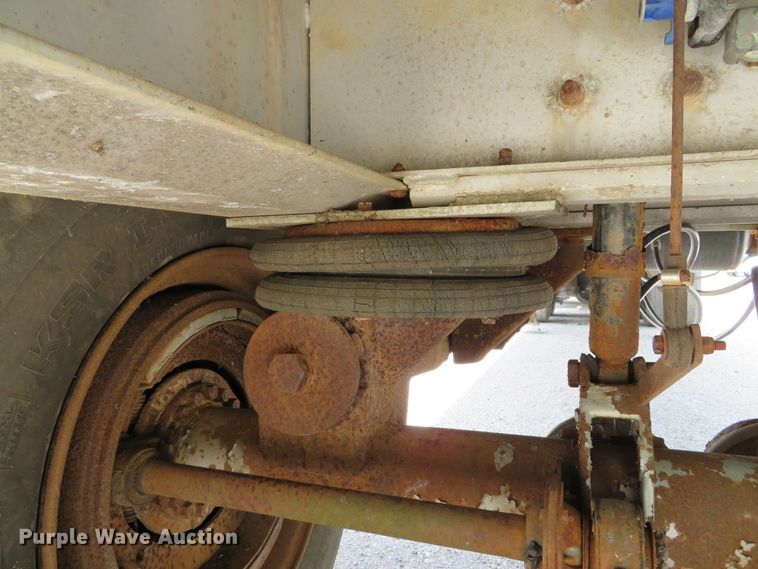 image for item DE8229 1979 Ravens 54228 flatbed trailer