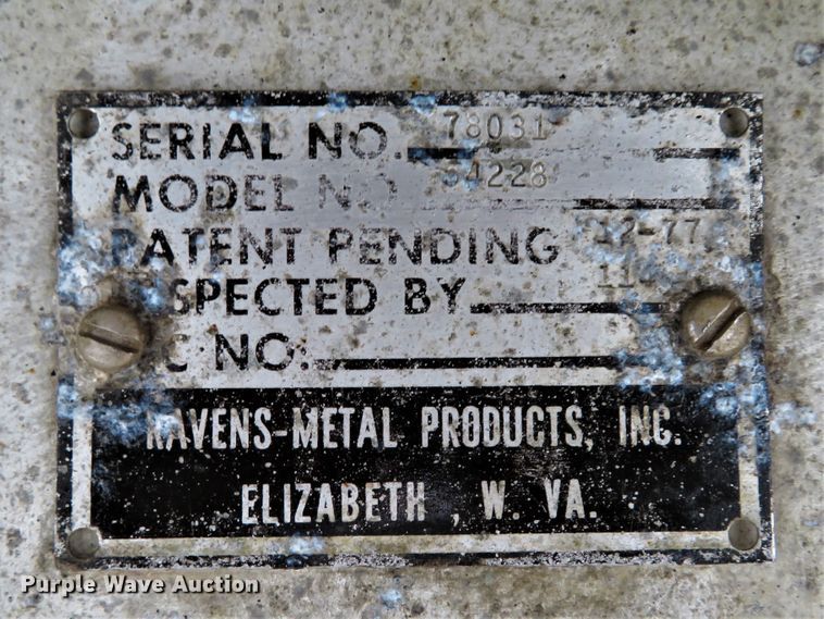 image for item DE8229 1979 Ravens 54228 flatbed trailer