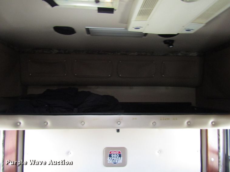 image for item DG1306 2007 Sterling Acterra semi truck