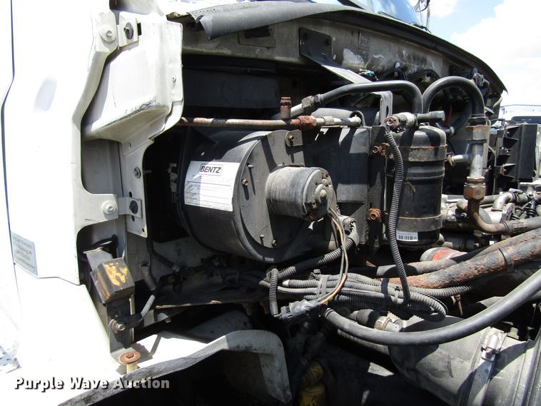 image for item DG1306 2007 Sterling Acterra semi truck