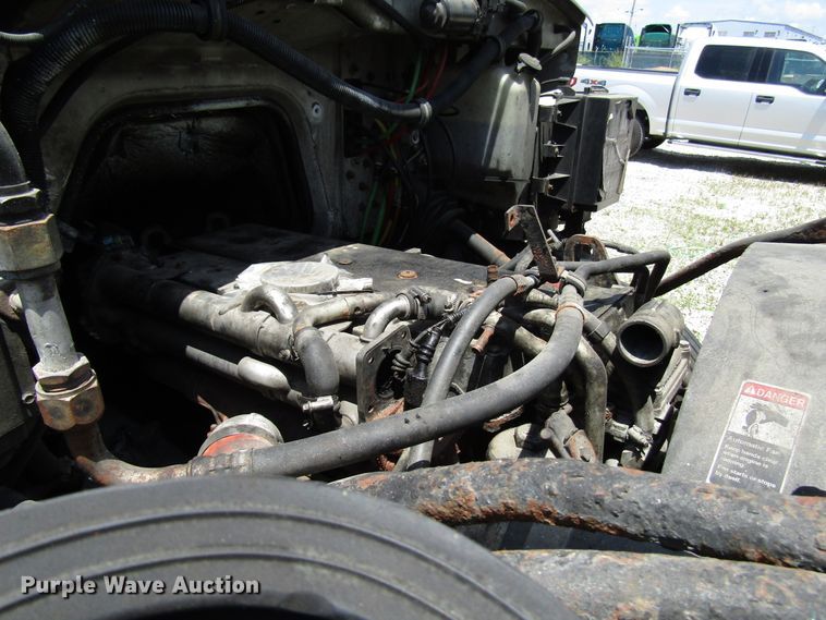 image for item DG1306 2007 Sterling Acterra semi truck