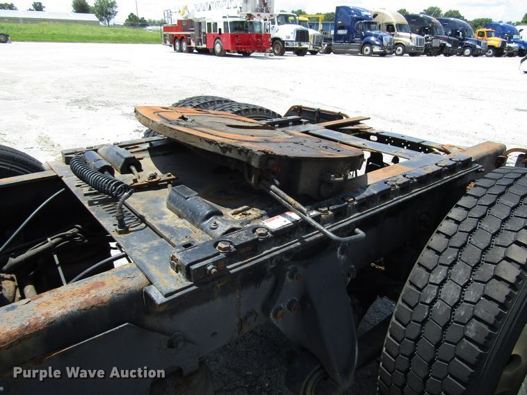 image for item DG1306 2007 Sterling Acterra semi truck