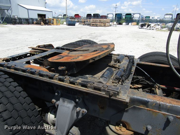 image for item DG1306 2007 Sterling Acterra semi truck