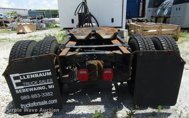 image for item DG1306 2007 Sterling Acterra semi truck