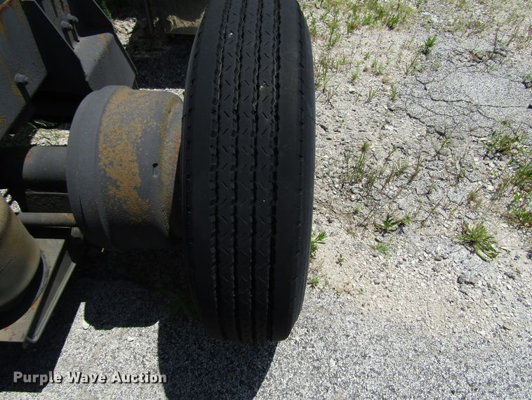 image for item DG1306 2007 Sterling Acterra semi truck