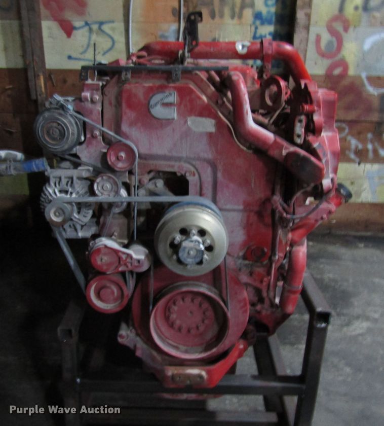 image for item DG1372 2014 Peterbilt 386 semi truck