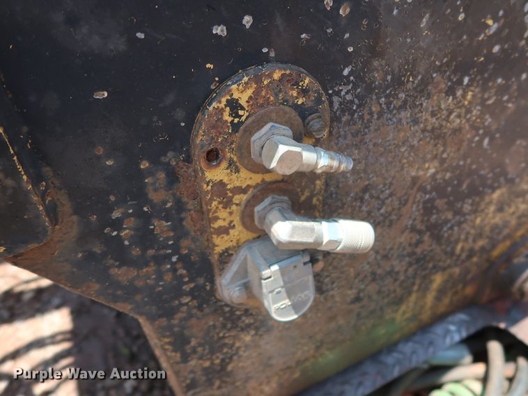 image for item DG4035 1999 Eager Beaver 50GSL/3 equipment trailer