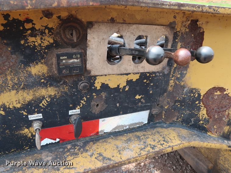 image for item DG4035 1999 Eager Beaver 50GSL/3 equipment trailer