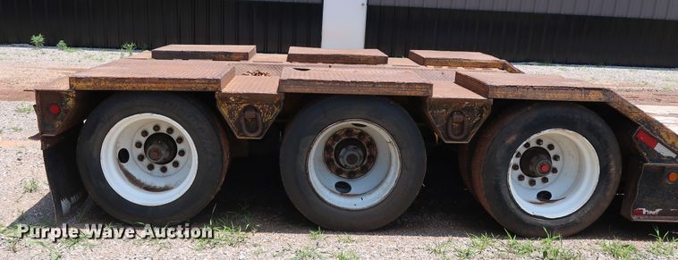 image for item DG4035 1999 Eager Beaver 50GSL/3 equipment trailer