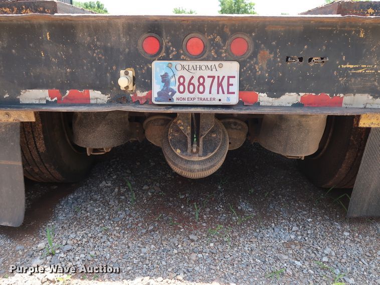 image for item DG4035 1999 Eager Beaver 50GSL/3 equipment trailer