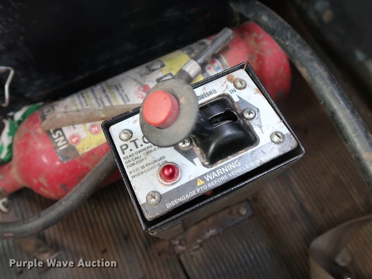 image for item DG4096 2007 Kenworth T800 semi truck