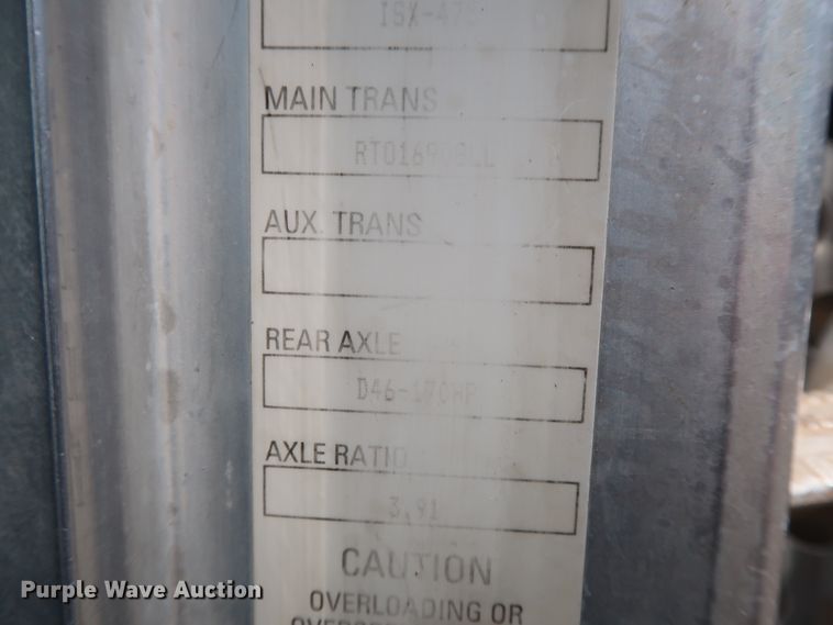 image for item DG4096 2007 Kenworth T800 semi truck