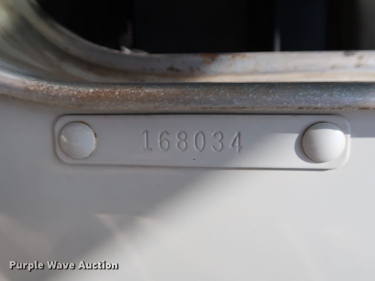 image for item DG4096 2007 Kenworth T800 semi truck