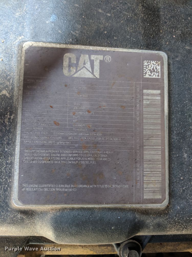 image for item DG4097 2015 Caterpillar CT660S semi truck