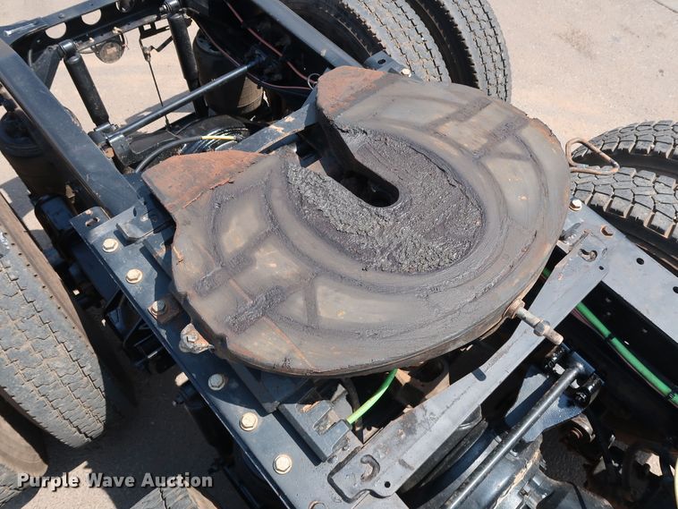 image for item DG4097 2015 Caterpillar CT660S semi truck