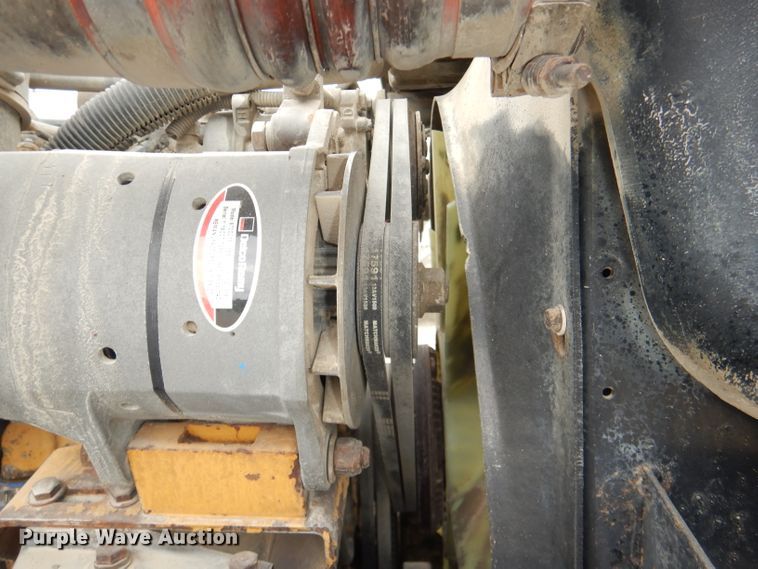 image for item DG4846 1998 Peterbilt 379 semi truck