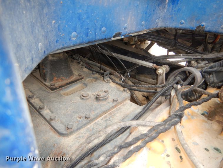 image for item DG4846 1998 Peterbilt 379 semi truck