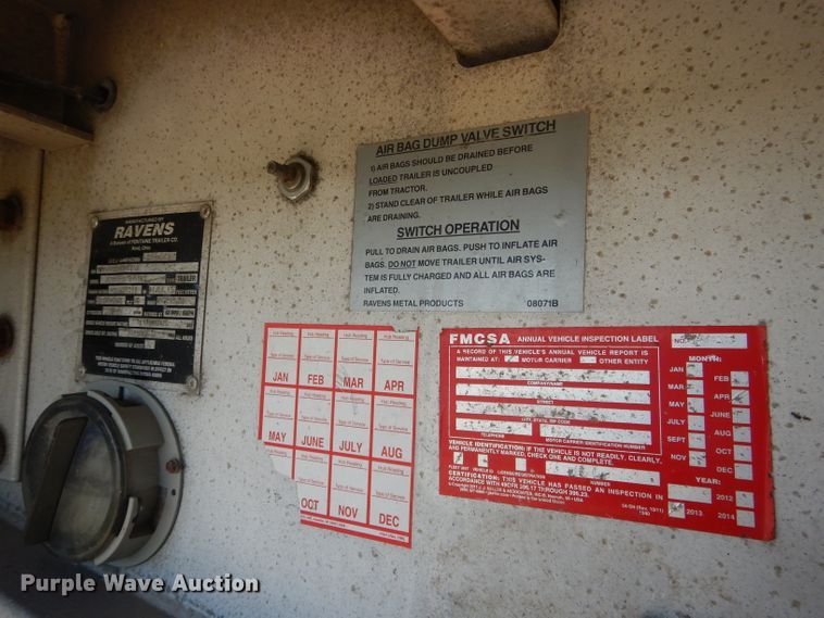 image for item DG5814 2004 Ravens AFTW58048WSAWI flatbed trailer