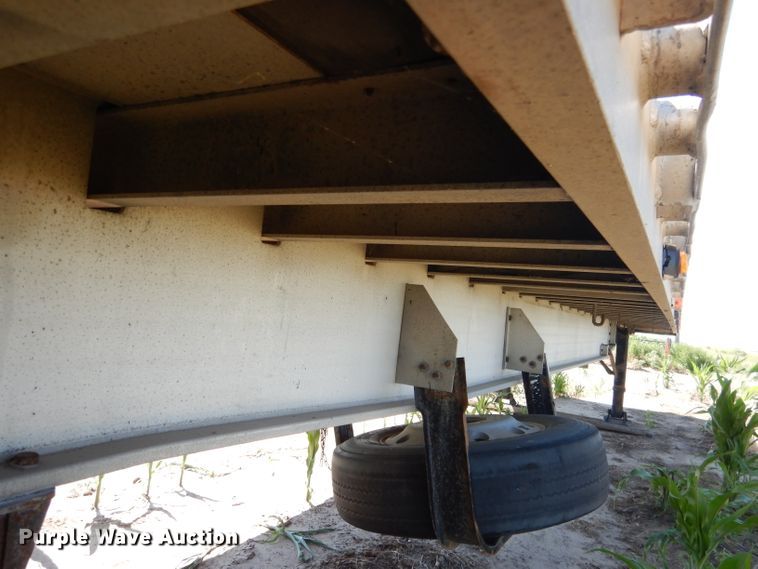 image for item DG5814 2004 Ravens AFTW58048WSAWI flatbed trailer