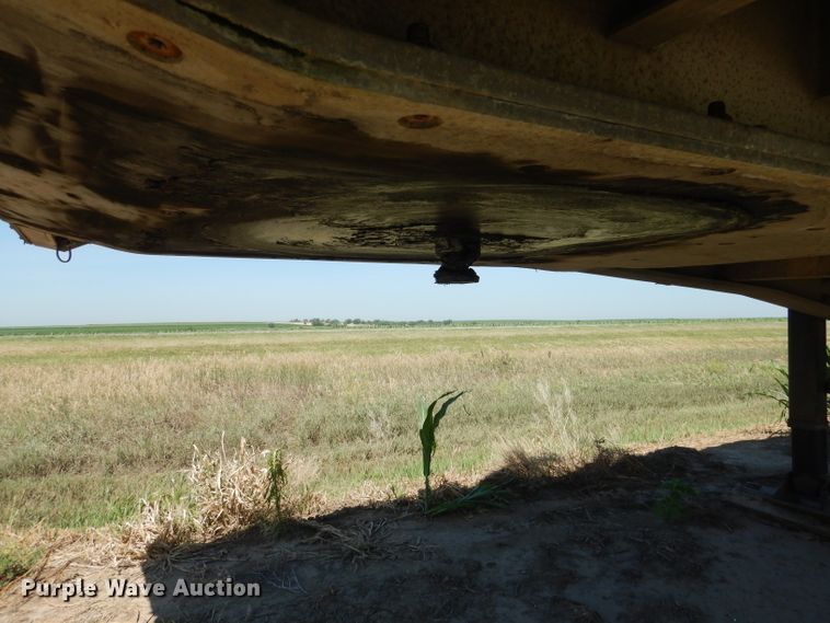 image for item DG5814 2004 Ravens AFTW58048WSAWI flatbed trailer