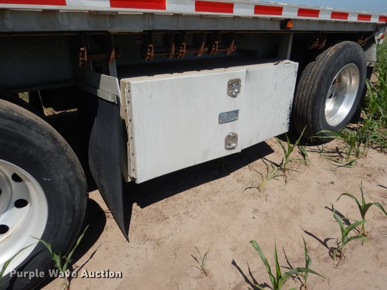 image for item DG5814 2004 Ravens AFTW58048WSAWI flatbed trailer