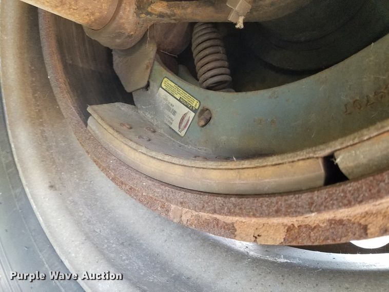 image for item DG5814 2004 Ravens AFTW58048WSAWI flatbed trailer